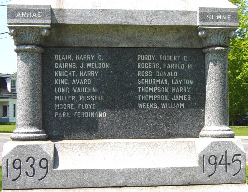 Oxford: war memorial monument, east face