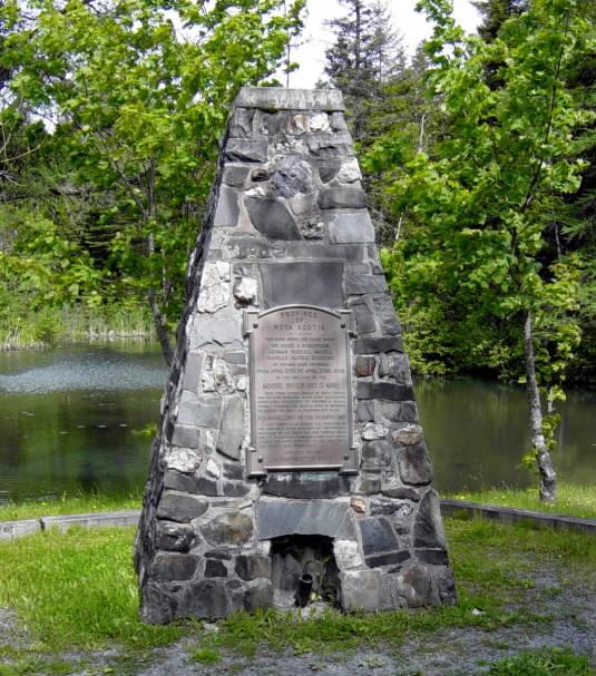 Moose River Gold Mine: cairn