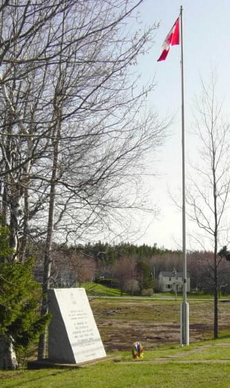 Riverport: war memorial monument