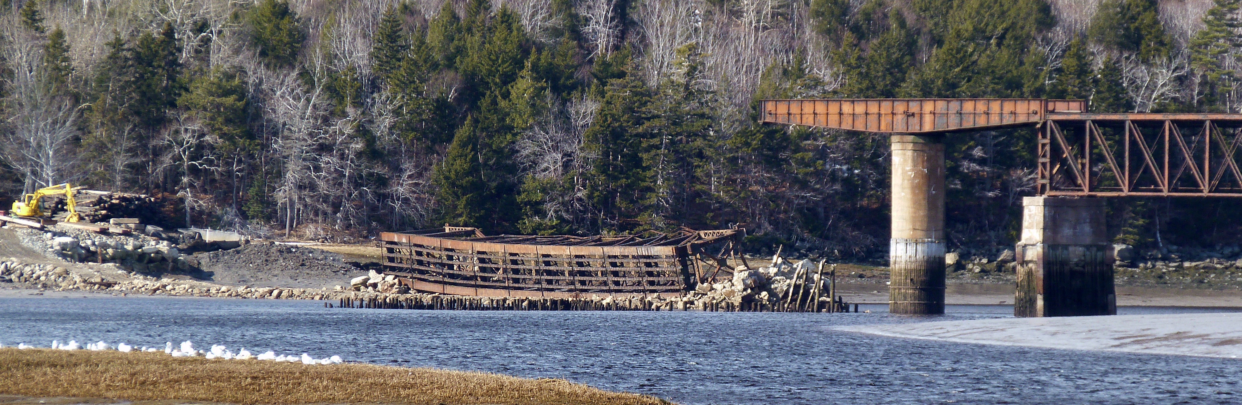 Dominion Atlantic Railway: Sissiboo River Bridge, Weymouth, Digby County, Nova Scotia, 18 Feb 2012