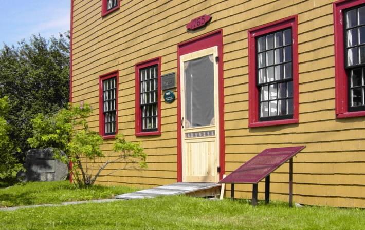 Old Meeting House, Barrington